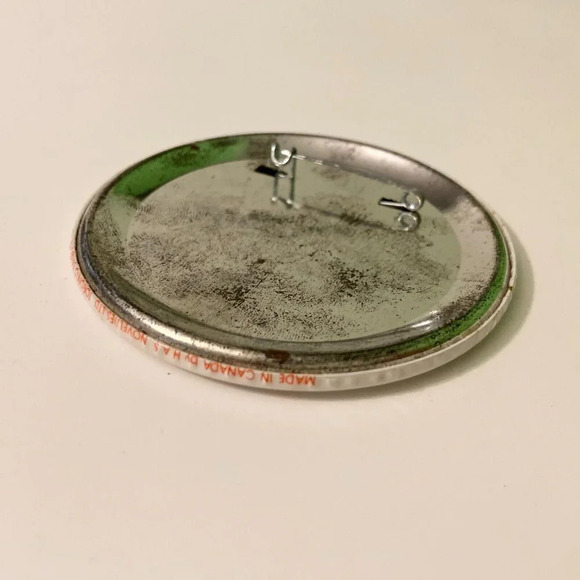 Vintage 1989 McDonalds Moscow Button  Pin Collectible Pinback - Picture 8 of 11